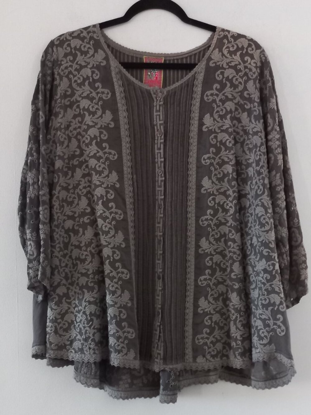 JOHNNY WAS grey embroidered button up tunic